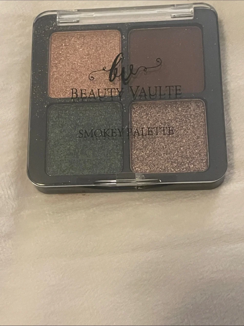 Smokey Palette – Shimmer Brown, Deep Brown, Olive Green, Rose Gold